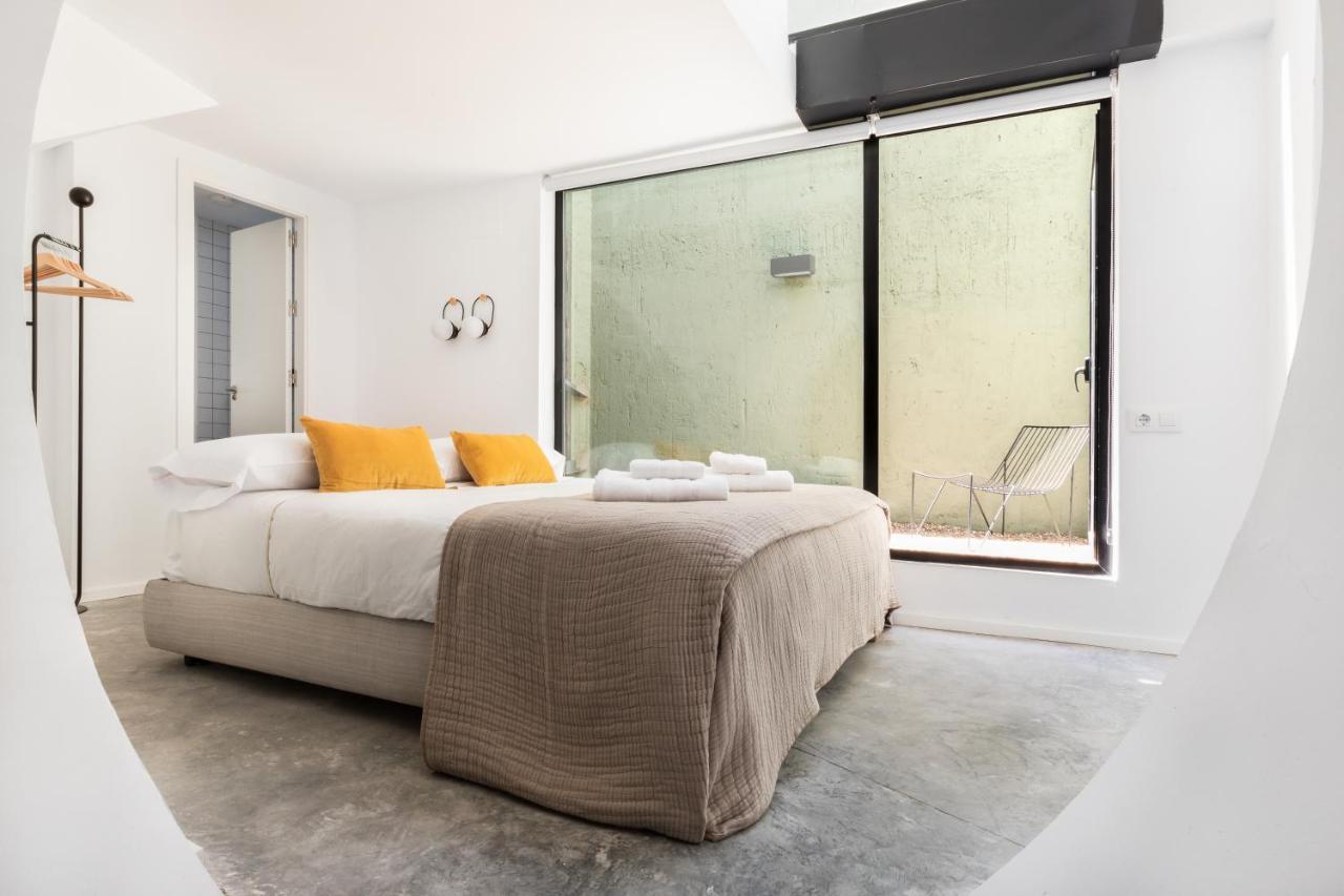 Slow Suites Maestranza Seville Exterior photo