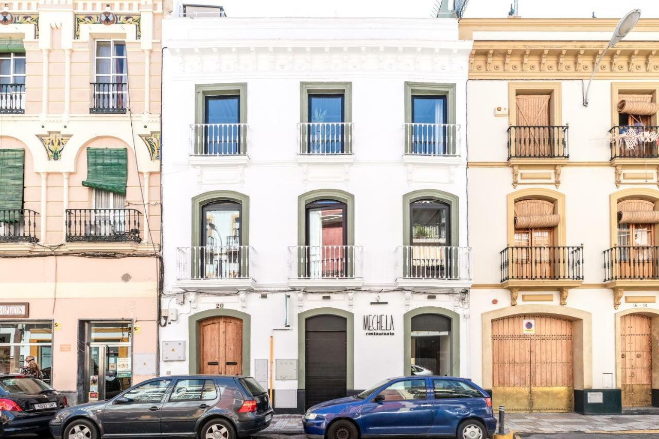 Slow Suites Maestranza Seville Exterior photo